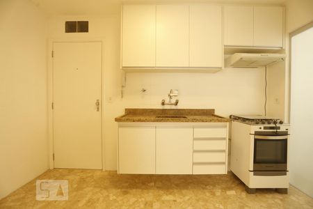 Apartamento para alugar com 74m², 3 quartos e sem vagaCozinha