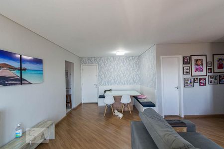 Sala de apartamento para alugar com 2 quartos, 80m² em Centro, Osasco