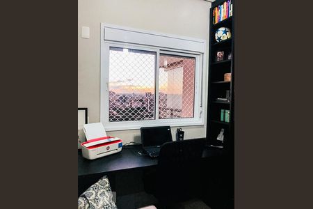 Apartamento à venda com 93m², 3 quartos e 2 vagasQuarto