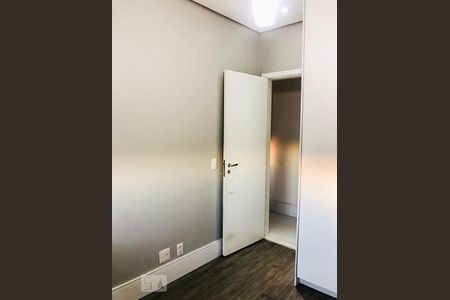 Apartamento à venda com 93m², 3 quartos e 2 vagasQuarto