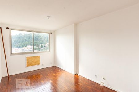 Suite 1 de apartamento para alugar com 1 quarto, 50m² em Santa Rosa, Niterói