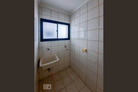 Apartamento para alugar com 70m², 3 quartos e 1 vagaÁrea de Serviço 