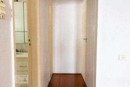 Apartamento para alugar com 111m², 3 quartos e 1 vagaCorredor