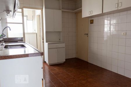 Apartamento para alugar com 111m², 3 quartos e 1 vagaCozinha