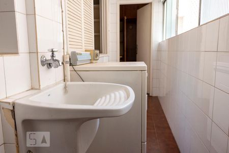 Apartamento para alugar com 111m², 3 quartos e 1 vagaÁrea de serviço