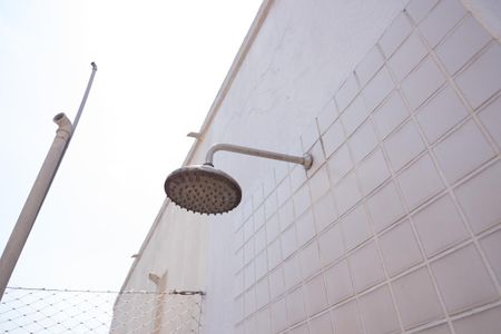 Chuveiro - Área Externa de apartamento à venda com 3 quartos, 150m² em Tijuca, Rio de Janeiro