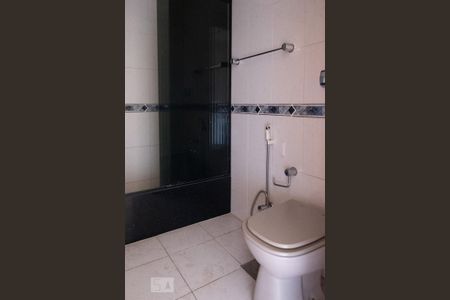Apartamento à venda com 150m², 3 quartos e 2 vagas Apartamento à venda com 150m², 3 quartos e 2 vagasBanheiro