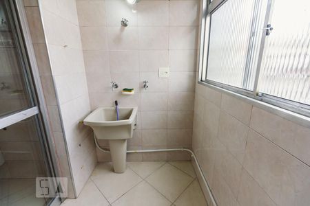 Apartamento para alugar com 71m², 2 quartos e 1 vagaÁrea de Serviço