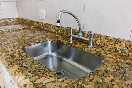 Apartamento para alugar com 71m², 2 quartos e 1 vagaCozinha Pia