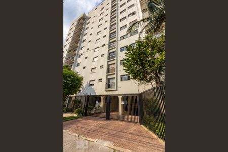 Apartamento para alugar com 71m², 2 quartos e 1 vagaFachada