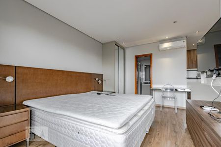 Suido de apartamento para alugar com 1 quarto, 52m² em Centro , Curitiba