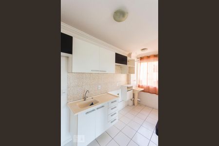Cozinha de apartamento à venda com 3 quartos, 55m² em Vila Marieta, Campinas