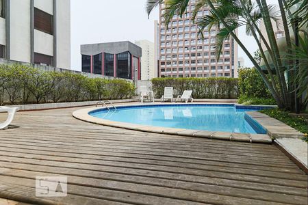 Apartamento para alugar com 35m², 1 quarto e 2 vagas Apartamento para alugar com 35m², 1 quarto e 2 vagasPiscina