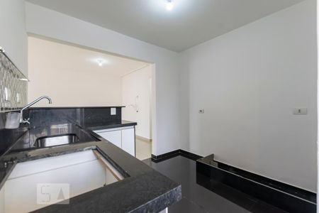 Apartamento para alugar com 68m², 2 quartos e 1 vagaCozinha