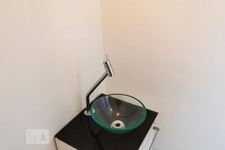 Apartamento para alugar com 68m², 2 quartos e 1 vagaBanheiro de serviço