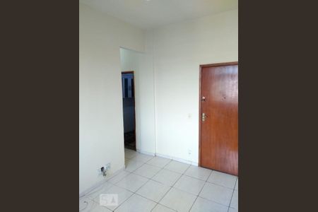 Sala de apartamento para alugar com 2 quartos, 80m² em Centro, Niterói