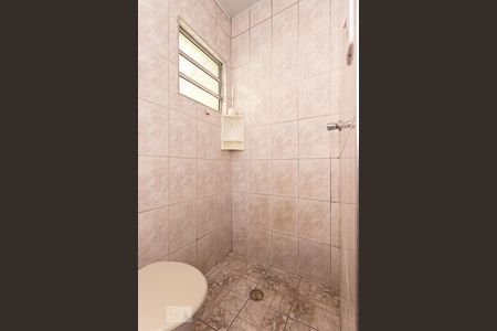 Banheiro  de casa para alugar com 1 quarto, 45m² em Jardim Lisboa, São Paulo