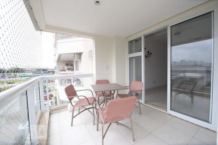 Apartamento à venda com 2 quartos, 70m² em Recreio dos Bandeirantes, Rio de Janeiro