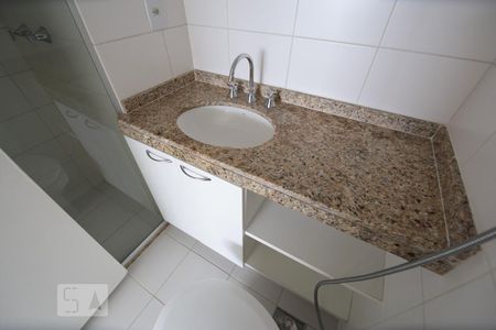 Banheiro de apartamento para alugar com 2 quartos, 70m² em Recreio dos Bandeirantes, Rio de Janeiro