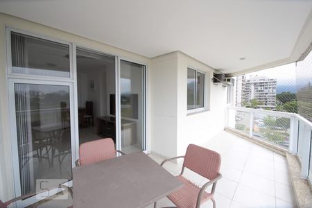 Apartamento à venda com 2 quartos, 70m² em Recreio dos Bandeirantes, Rio de Janeiro