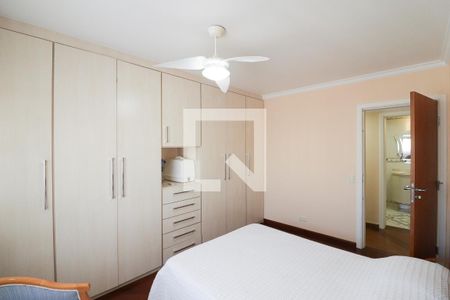 Apartamento à venda com 330m², 3 quartos e 4 vagas Apartamento à venda com 330m², 3 quartos e 4 vagasQuarto 1