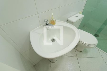 Apartamento à venda com 330m², 3 quartos e 4 vagas Apartamento à venda com 330m², 3 quartos e 4 vagasBanheiro de serviço