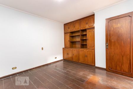 Escritório  de casa para alugar com 3 quartos, 486m² em Vila Nova Savoia, São Paulo