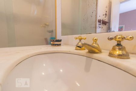 Casa à venda com 224m², 4 quartos e 3 vagas Casa à venda com 224m², 4 quartos e 3 vagasBanheiro - Quarto 3