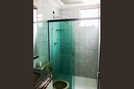 Banheiro de apartamento à venda com 2 quartos, 66m² em Parque Terra Nova, São Bernardo do Campo