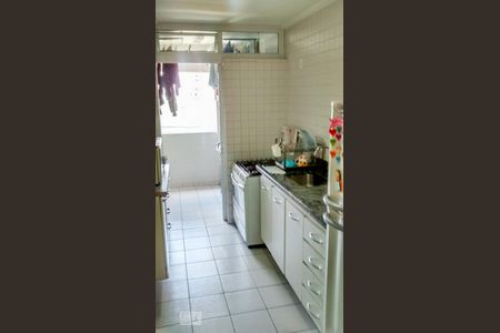 Apartamento à venda com 82m², 3 quartos e 1 vaga Apartamento à venda com 82m², 3 quartos e 1 vagaCozinha