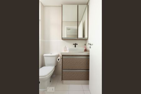 Apartamento para alugar com 75m², 3 quartos e 1 vaga Apartamento para alugar com 75m², 3 quartos e 1 vagaBanheiro