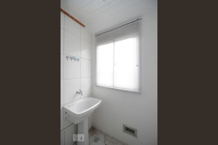 Área de Serviço de apartamento para alugar com 2 quartos, 44m² em Mato Grande, Canoas