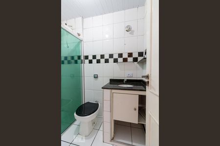 Banheiro de apartamento à venda com 2 quartos, 48m² em Vila Barros, Guarulhos