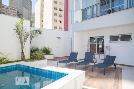 Studio para alugar com 26m², 1 quarto e sem vagaPiscina