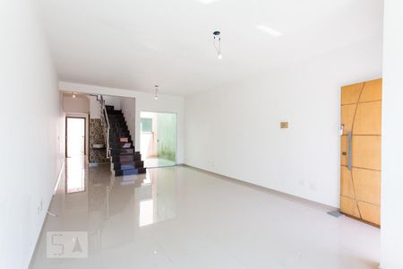 Sala de casa à venda com 3 quartos, 196m² em Sítio da Figueira, São Paulo