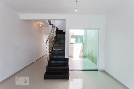 Sala de casa à venda com 3 quartos, 196m² em Sítio da Figueira, São Paulo