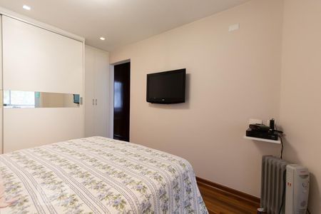 Apartamento à venda com 100m², 2 quartos e 3 vagasSuíte