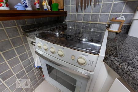 Apartamento à venda com 100m², 2 quartos e 3 vagasCozinha