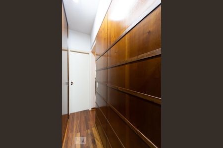 Apartamento à venda com 100m², 2 quartos e 3 vagasCloset da suíte