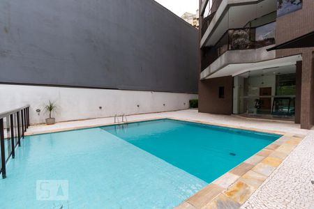 Apartamento à venda com 100m², 2 quartos e 3 vagasÁrea comum - Piscina