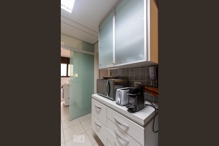 Apartamento à venda com 100m², 2 quartos e 3 vagasCozinha