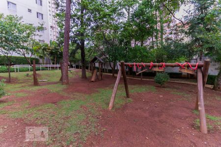 Apartamento à venda com 49m², 2 quartos e 1 vaga Apartamento à venda com 49m², 2 quartos e 1 vagaÁrea Comum - Playground