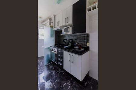 Apartamento à venda com 49m², 2 quartos e 1 vaga Apartamento à venda com 49m², 2 quartos e 1 vagaCozinha