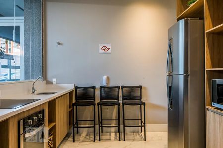 Apartamento à venda com 35m², 1 quarto e 1 vagaÁrea comum - Salão de festas - copa