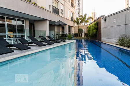 Apartamento à venda com 35m², 1 quarto e 1 vagaÁrea comum - Piscina