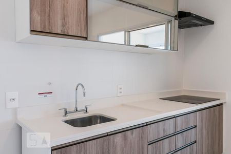 Cozinha de apartamento à venda com 1 quarto, 35m² em Vila Madalena, São Paulo