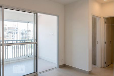 Sala de apartamento à venda com 1 quarto, 35m² em Vila Madalena, São Paulo