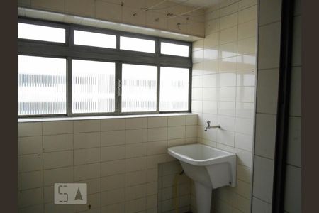 Apartamento à venda com 75m², 2 quartos e 1 vagaÁrea de Serviço