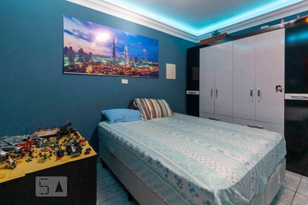 Casa à venda com 250m², 4 quartos e 2 vagas Casa à venda com 250m², 4 quartos e 2 vagasQuarto 2