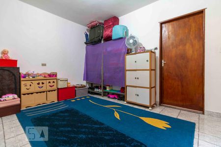 Casa à venda com 250m², 4 quartos e 2 vagas Casa à venda com 250m², 4 quartos e 2 vagasQuarto 4